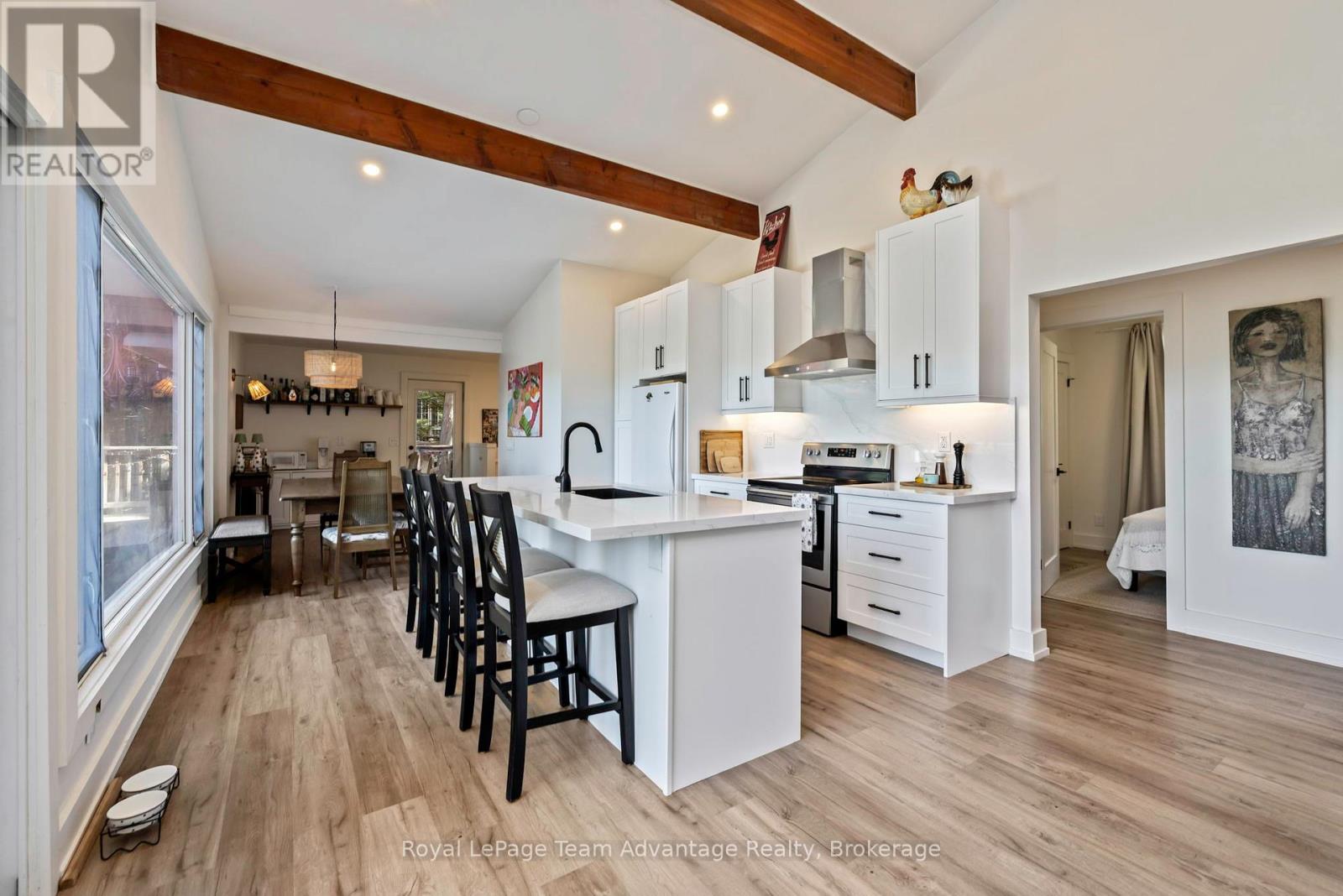 8 Firefly Way Property Photo 13