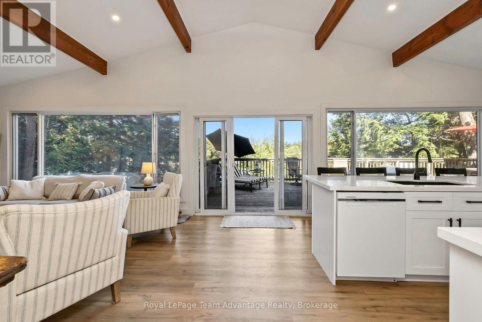 8 Firefly Way Property Photo 15