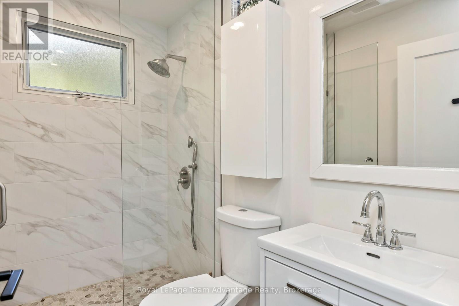 8 Firefly Way Property Photo 23