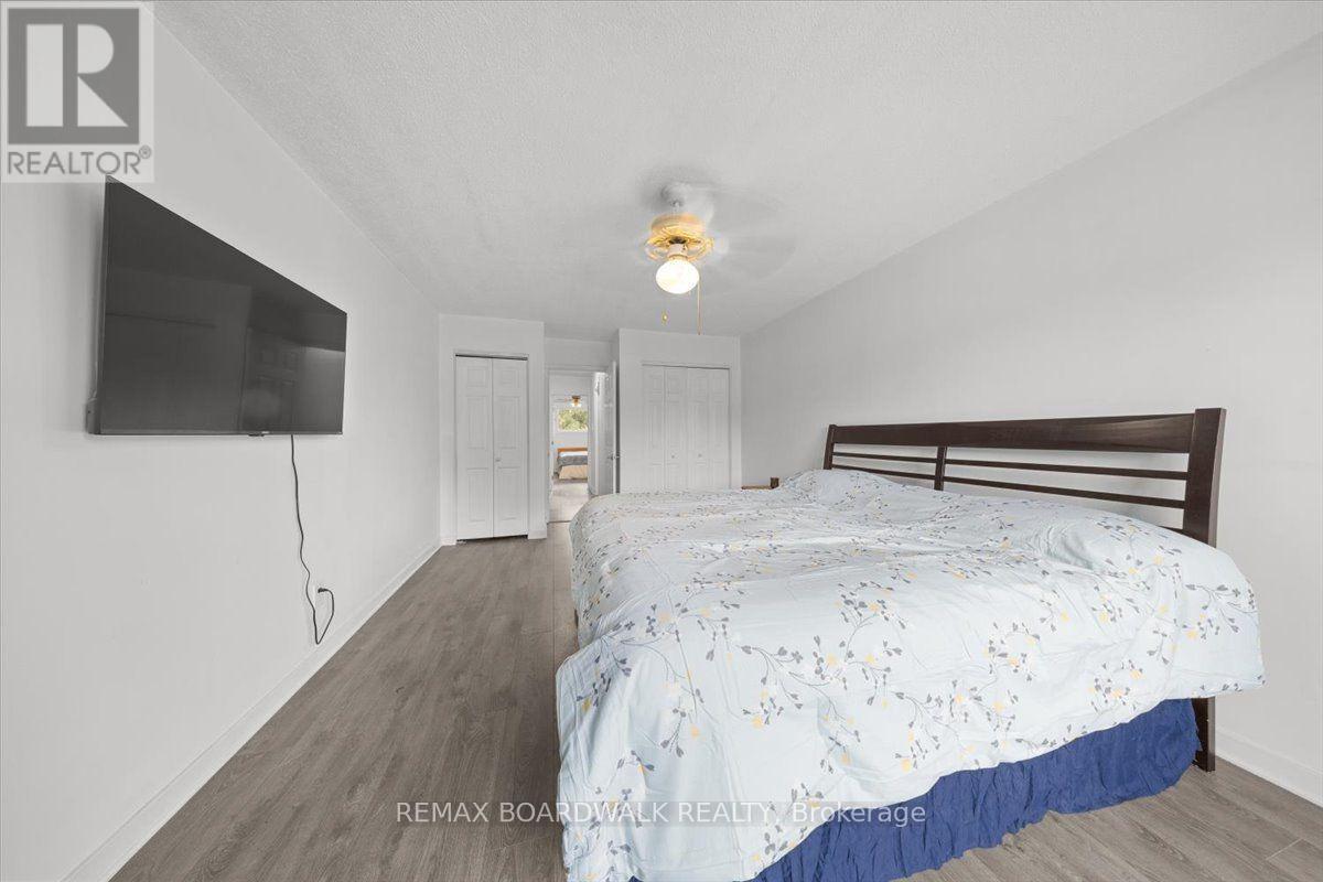 1864 Lenester Avenue W Property Photo 20