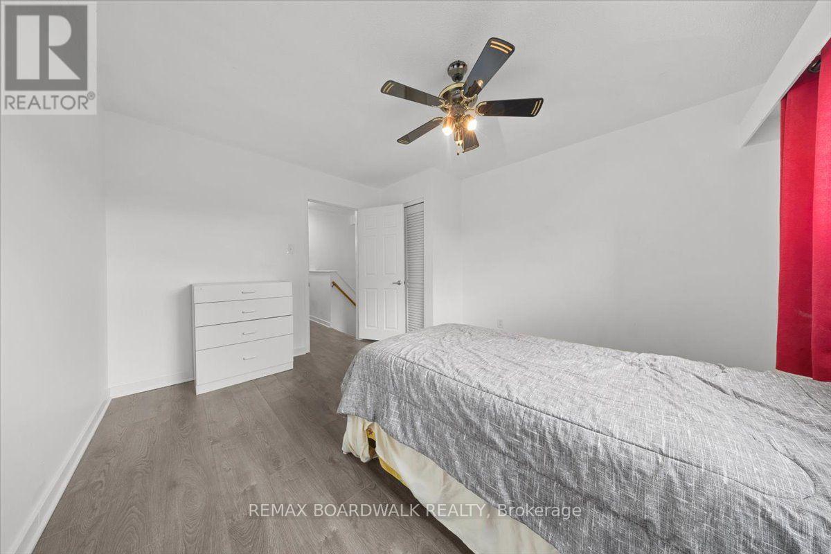 1864 Lenester Avenue W Property Photo 23