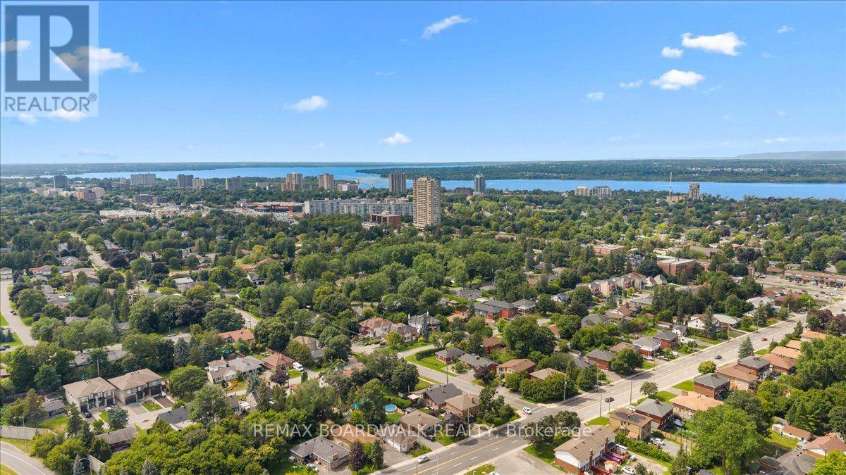 1864 Lenester Avenue W Property Photo 41
