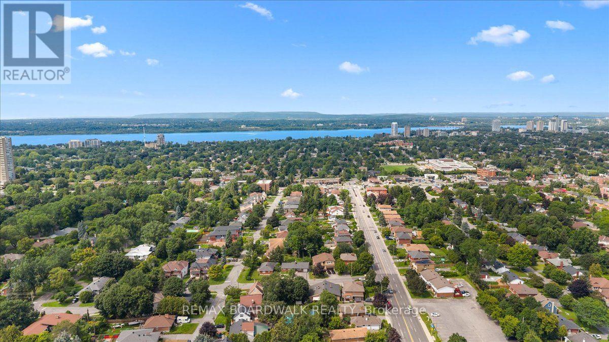1864 Lenester Avenue W Property Photo 42