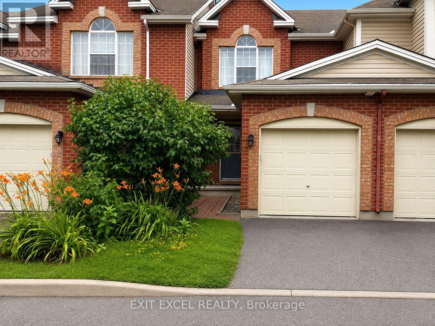 17 Heartleaf Private Property Photo 1