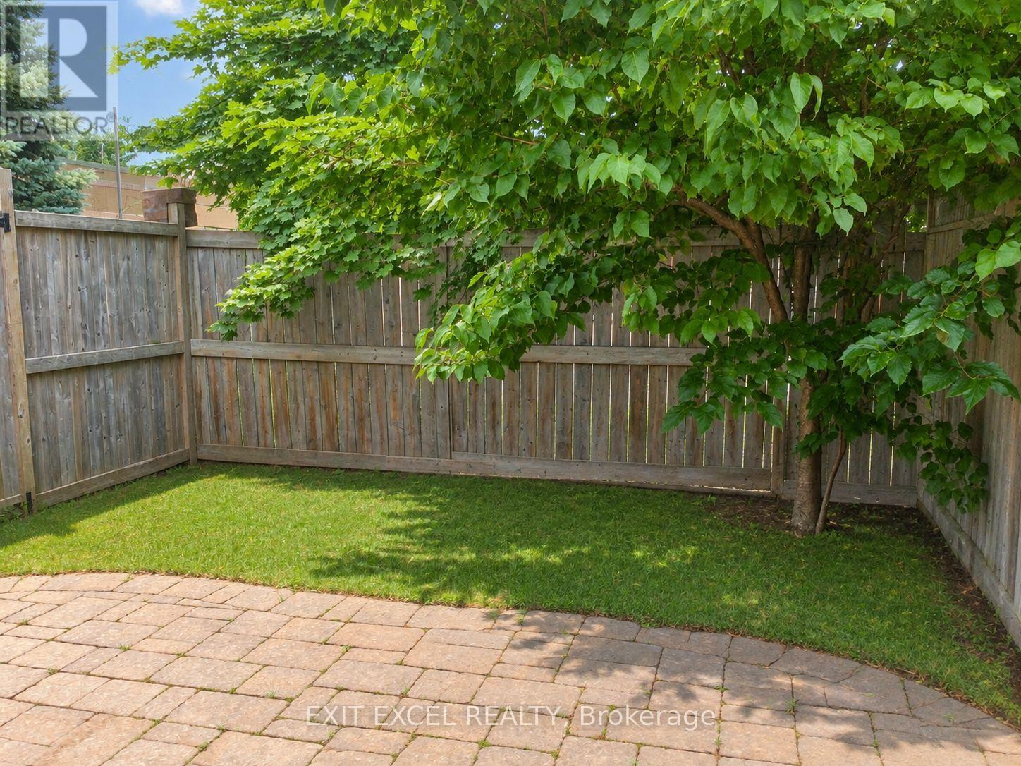 17 Heartleaf Private Property Photo 4