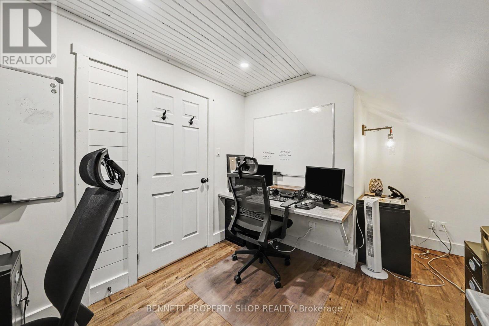 1194 Carp Road Property Photo 12