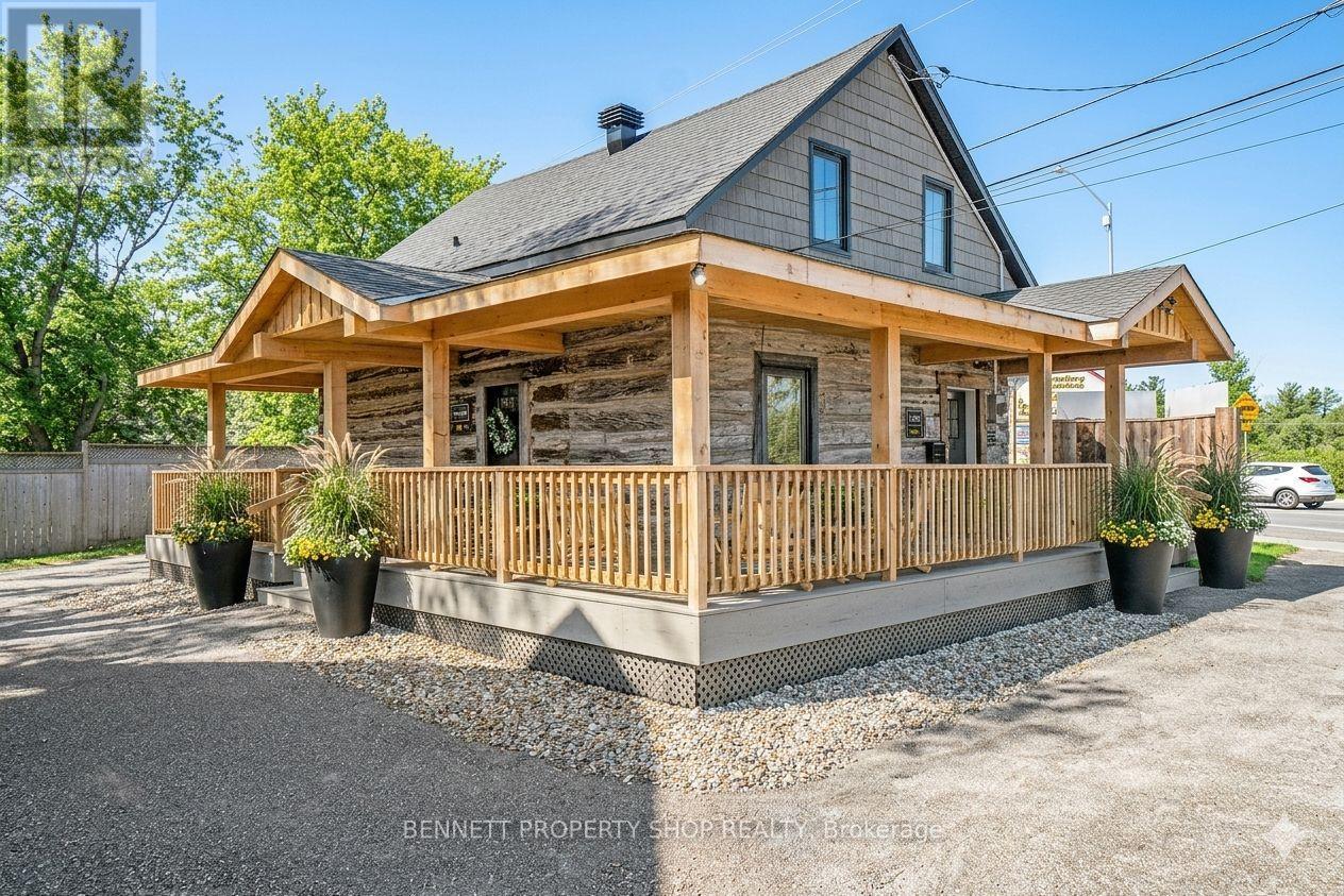 1194 Carp Road Property Photo 20