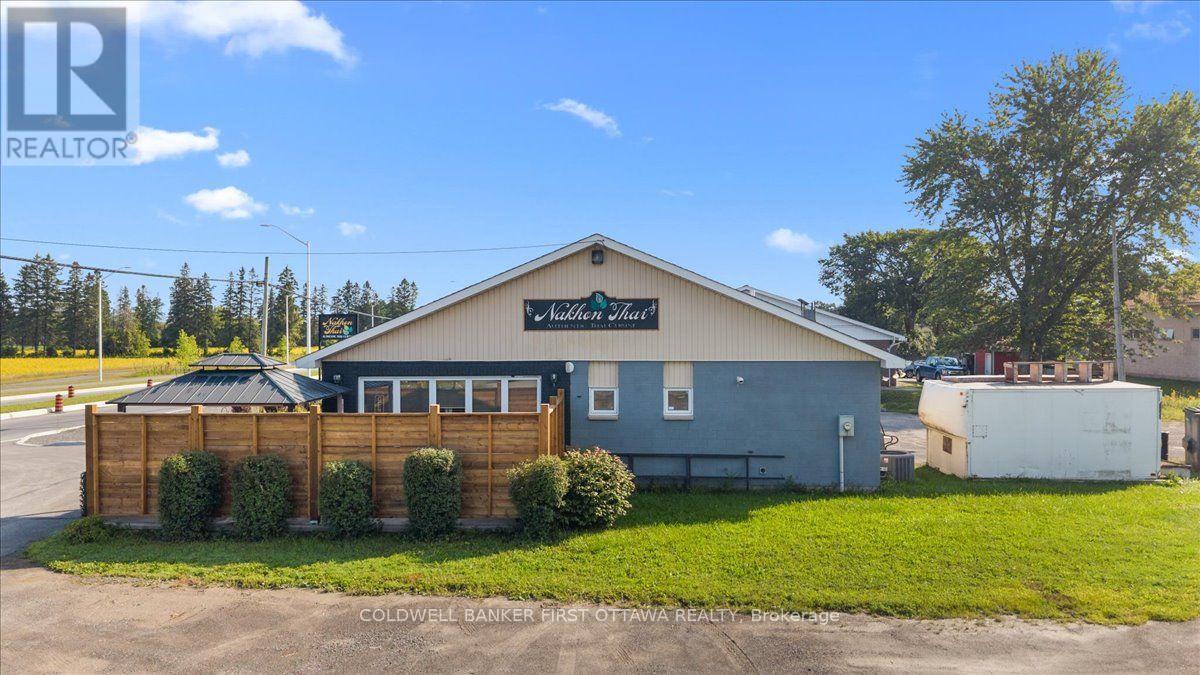 43 - 2820 County Road N Property Photo 2