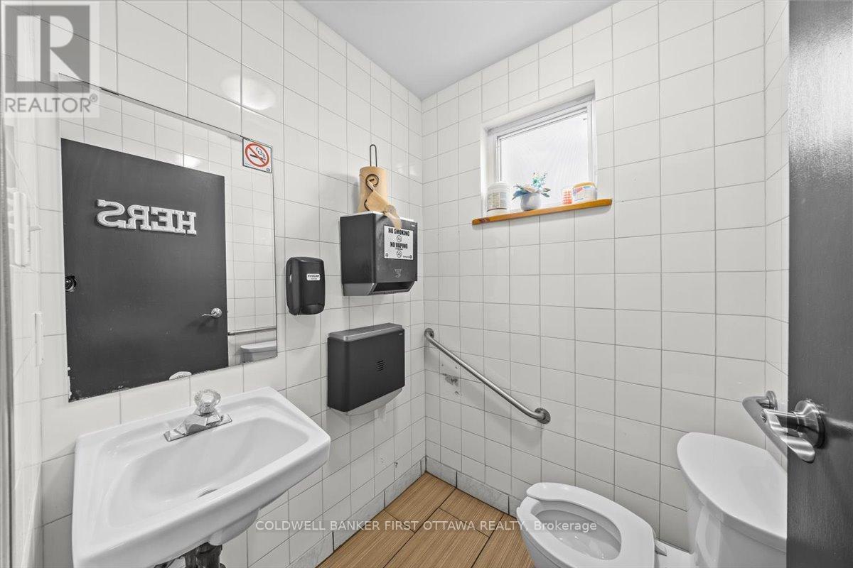43 - 2820 County Road N Property Photo 12
