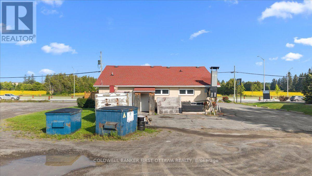 43 - 2820 County Road N Property Photo 29