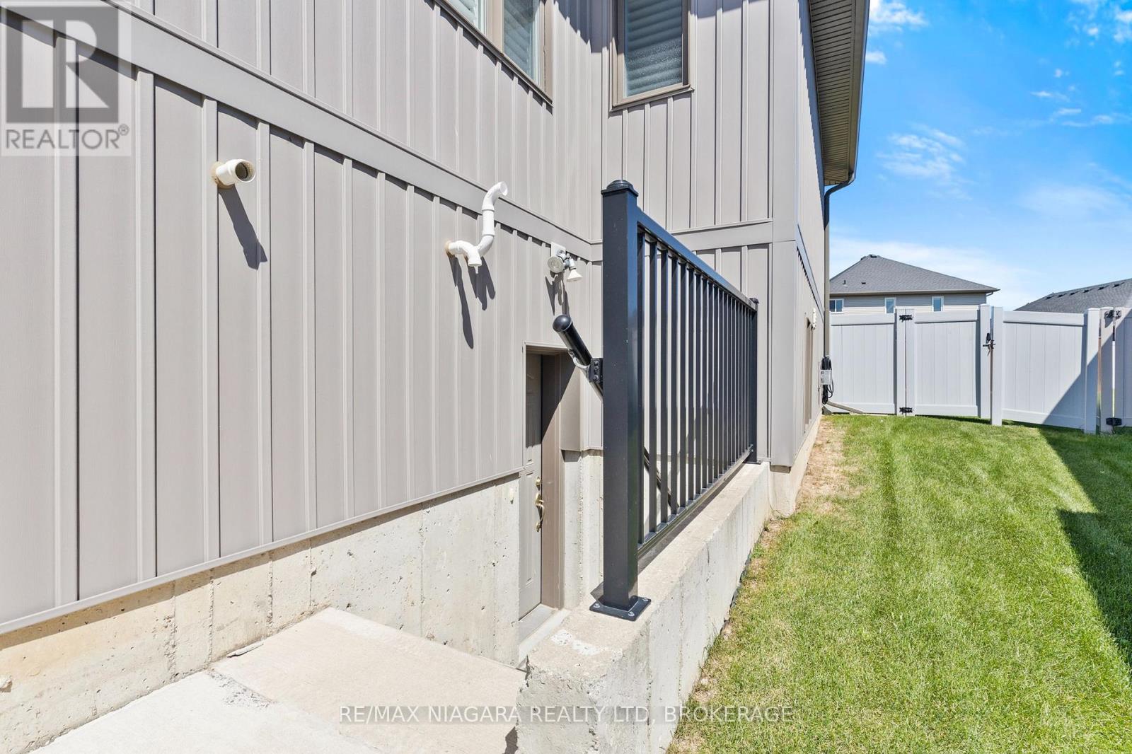 3 Delicious Court Property Photo 36