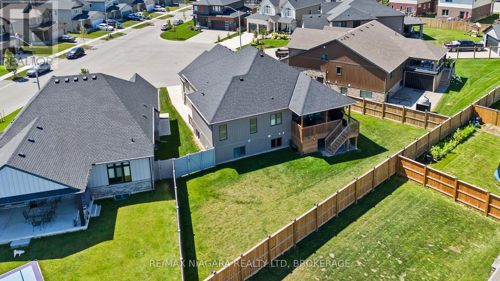 3 Delicious Court Property Photo 42