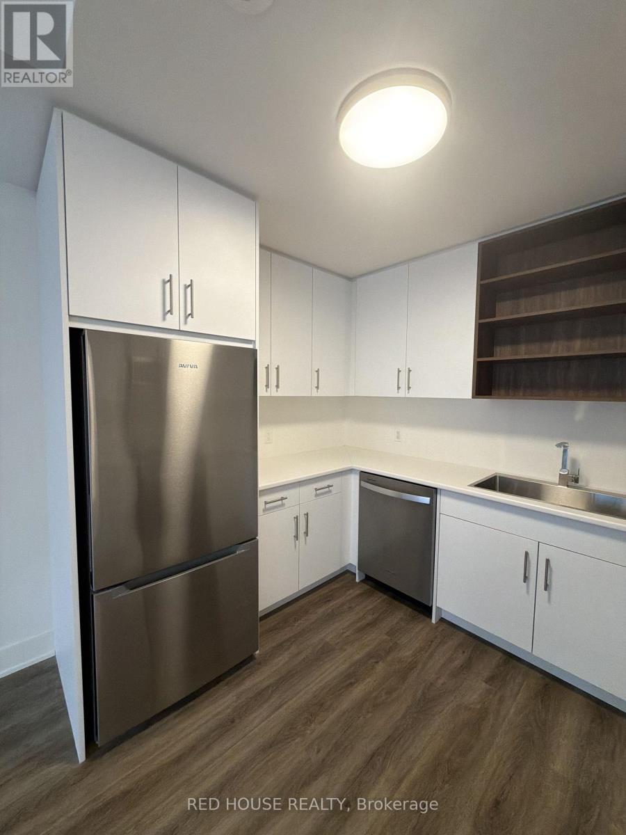 73 Everett Common Property Photo 10