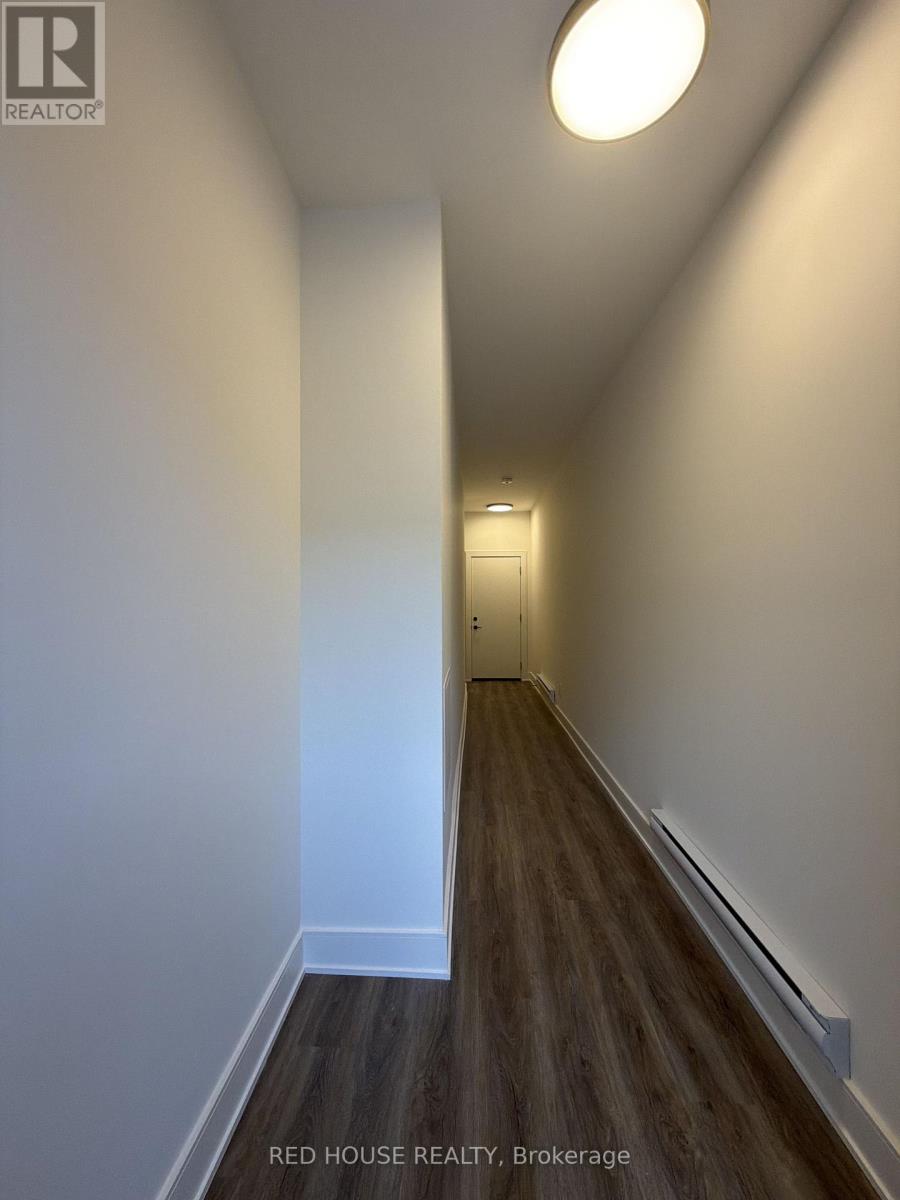 73 Everett Common Property Photo 35