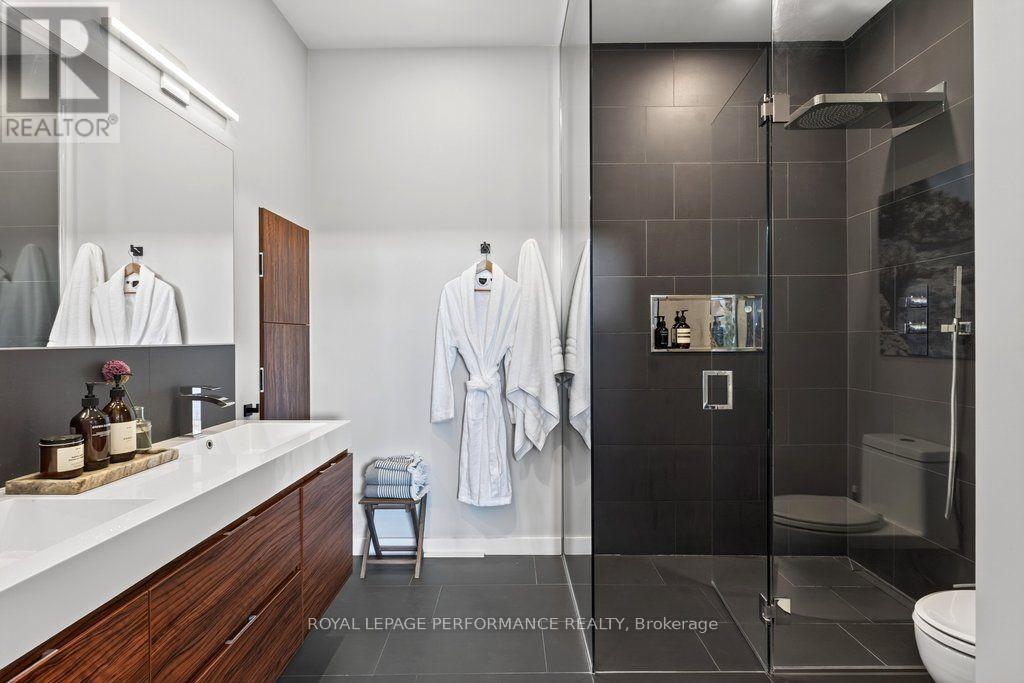 Ph4 & Ph6 - 255 Argyle Avenue Property Photo 23