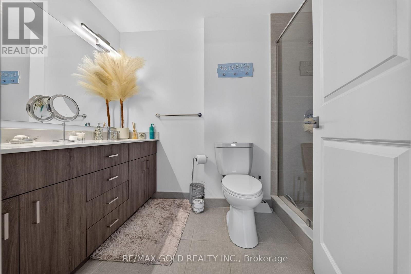 1310 - 15 Glebe Street Property Photo 30