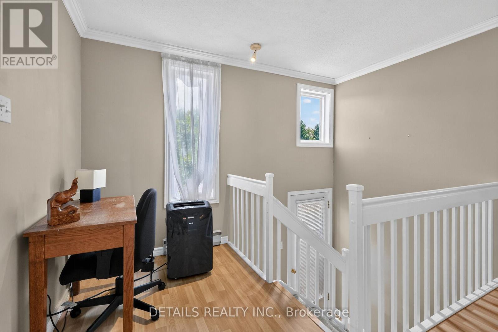 7 - 1 Stonebank Crescent Property Photo 9