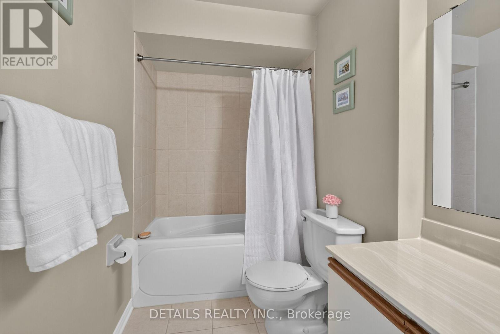 7 - 1 Stonebank Crescent Property Photo 31