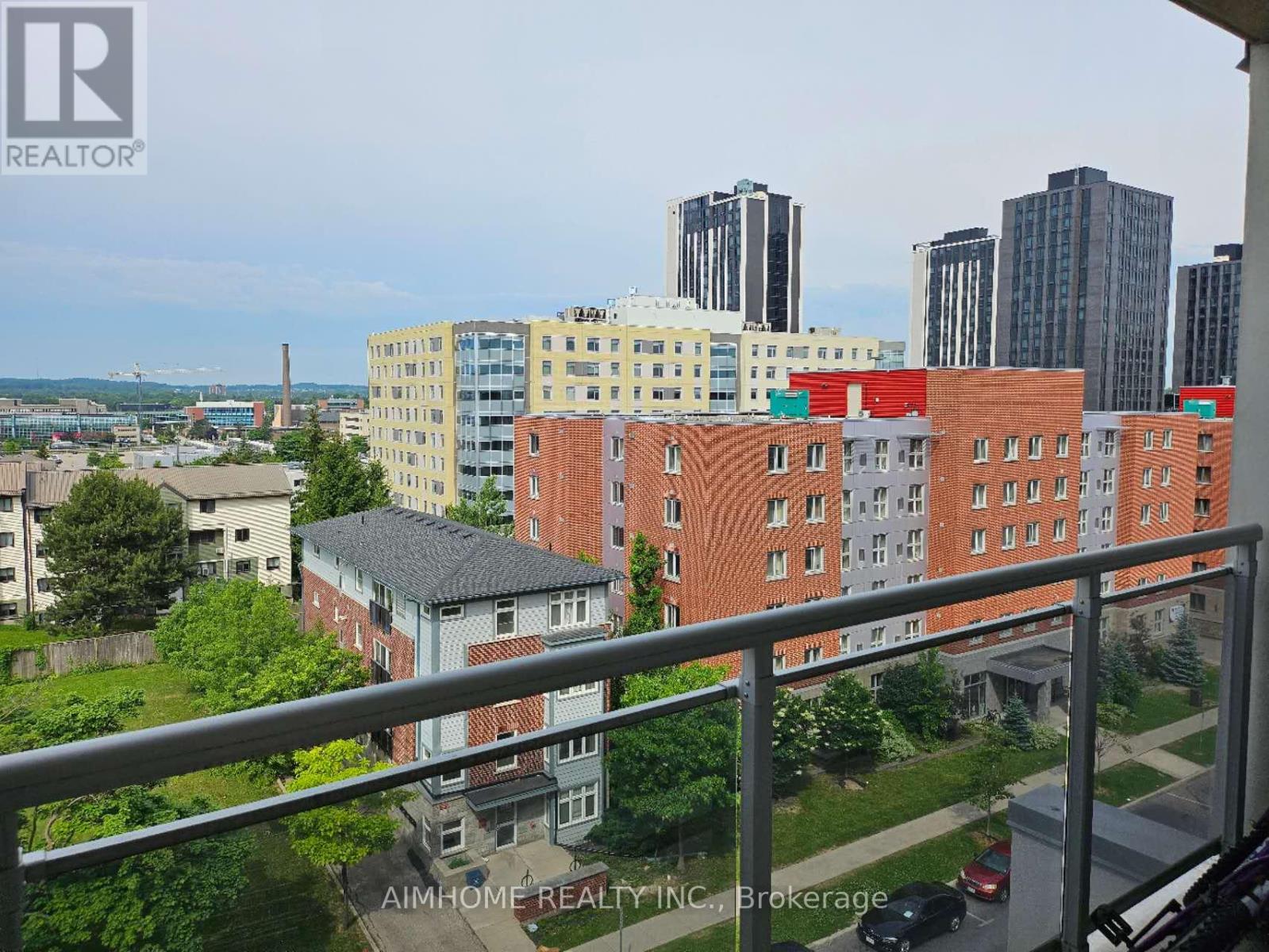 614 - 280 Lester Street E Property Photo 8