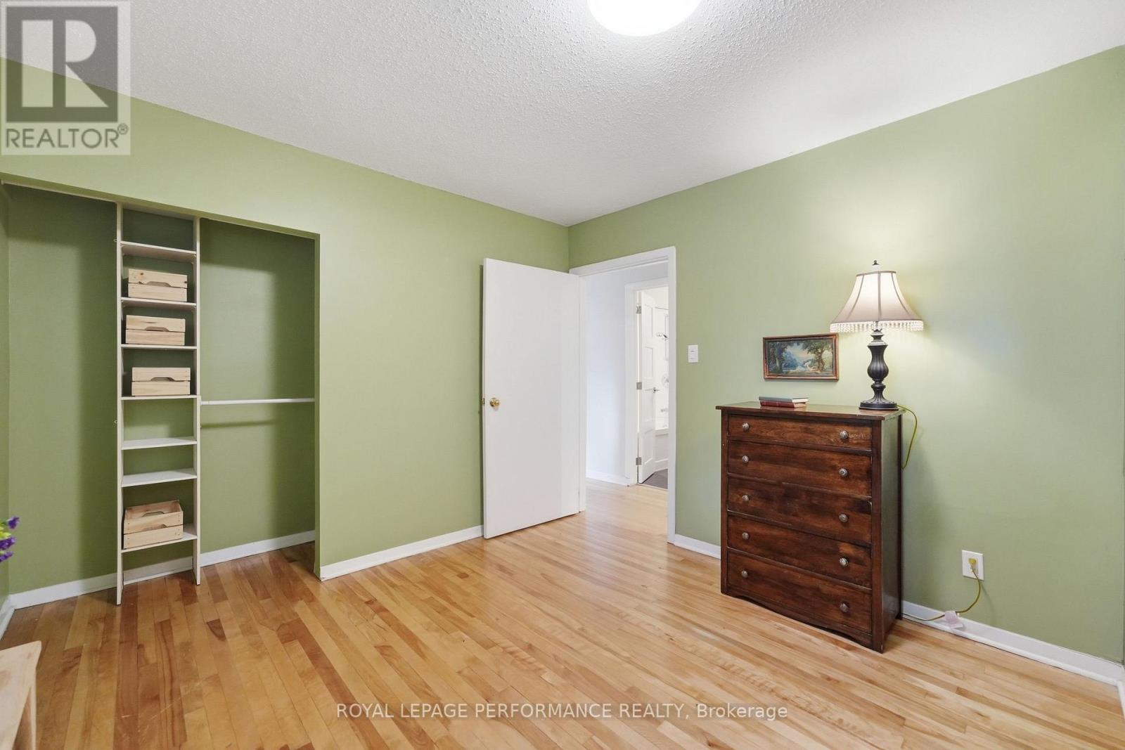 3149 Southmore Drive E Property Photo 20