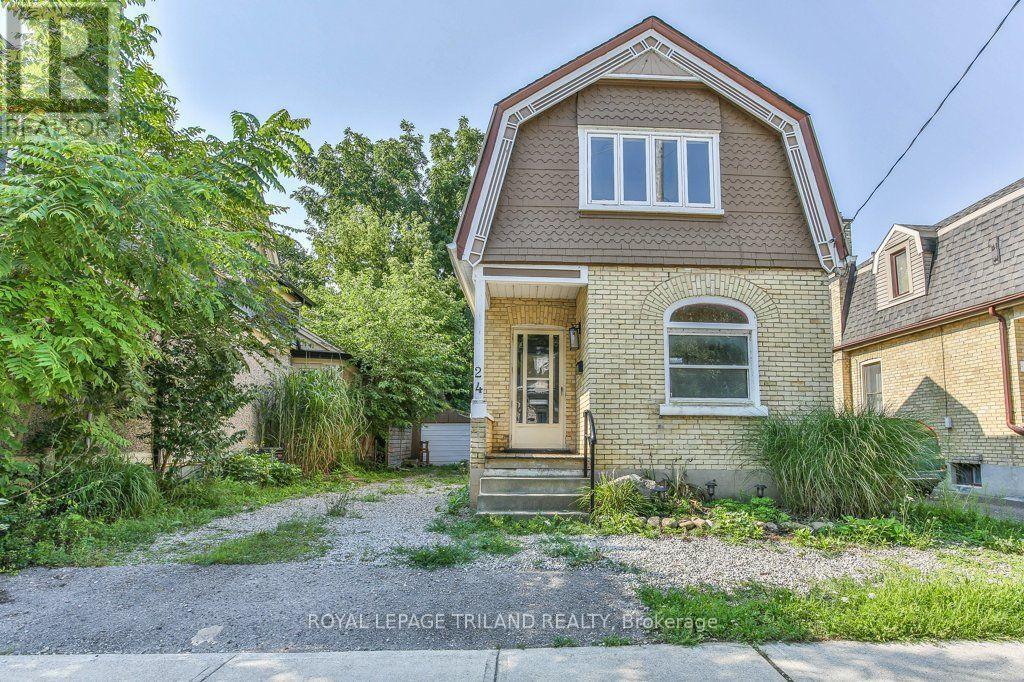 24 MOUNT PLEASANT AVENUE