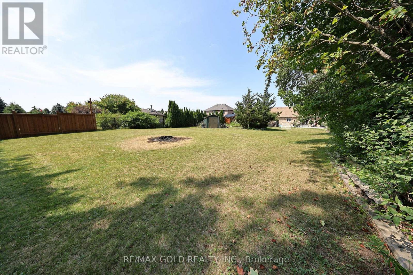 117 Delarmbro Drive Property Photo 20