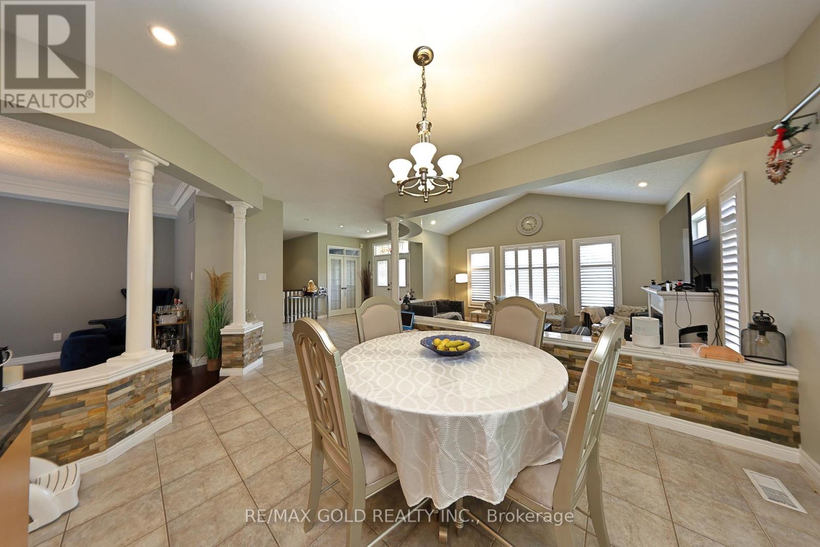 117 Delarmbro Drive Property Photo 23