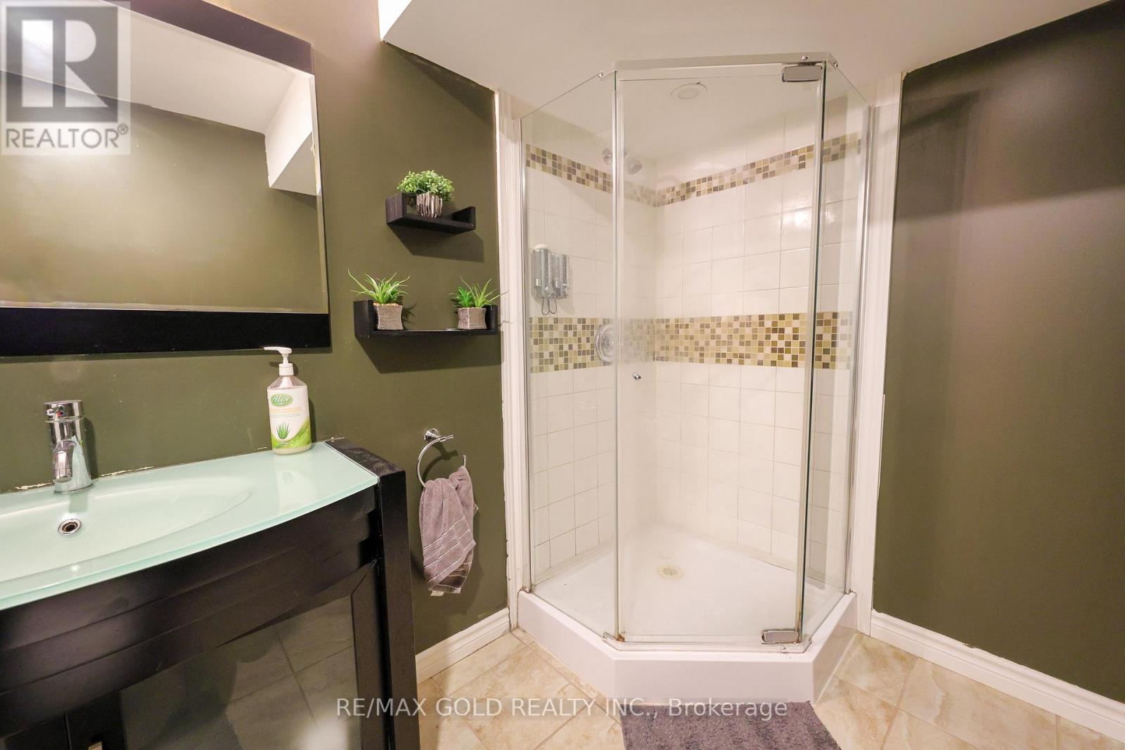 117 Delarmbro Drive Property Photo 33