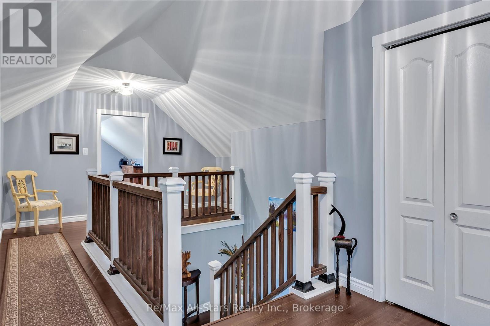 299 Barry Road Property Photo 29