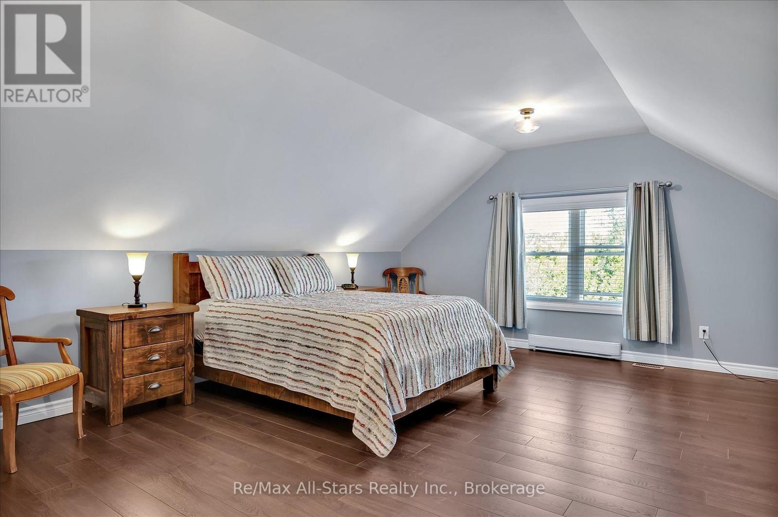 299 Barry Road Property Photo 30