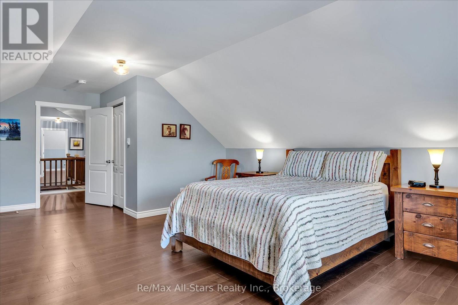 299 Barry Road Property Photo 31