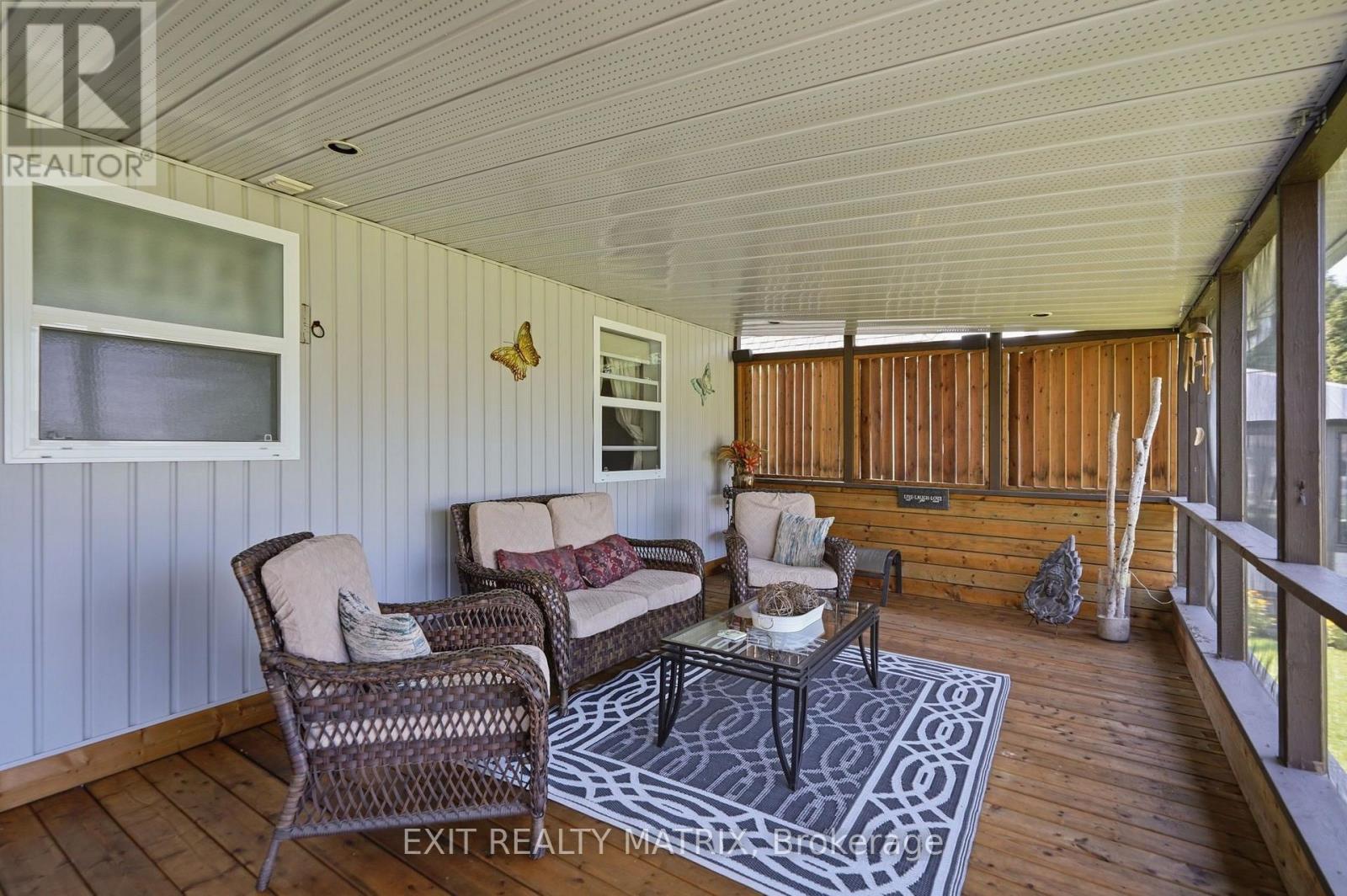 554 Front Road Property Photo 4