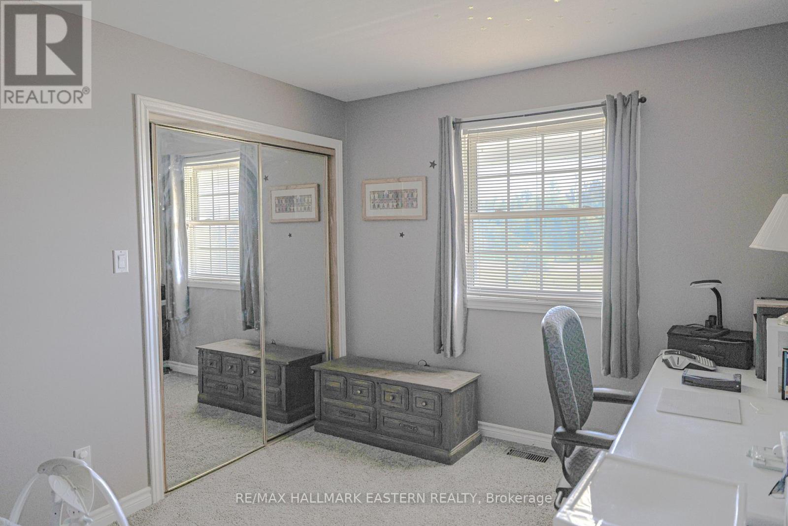 1738 8th Line Property Photo 29
