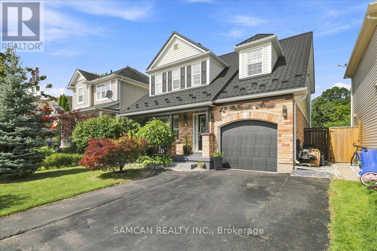 12 Hollinrake Avenue Property Photo 3