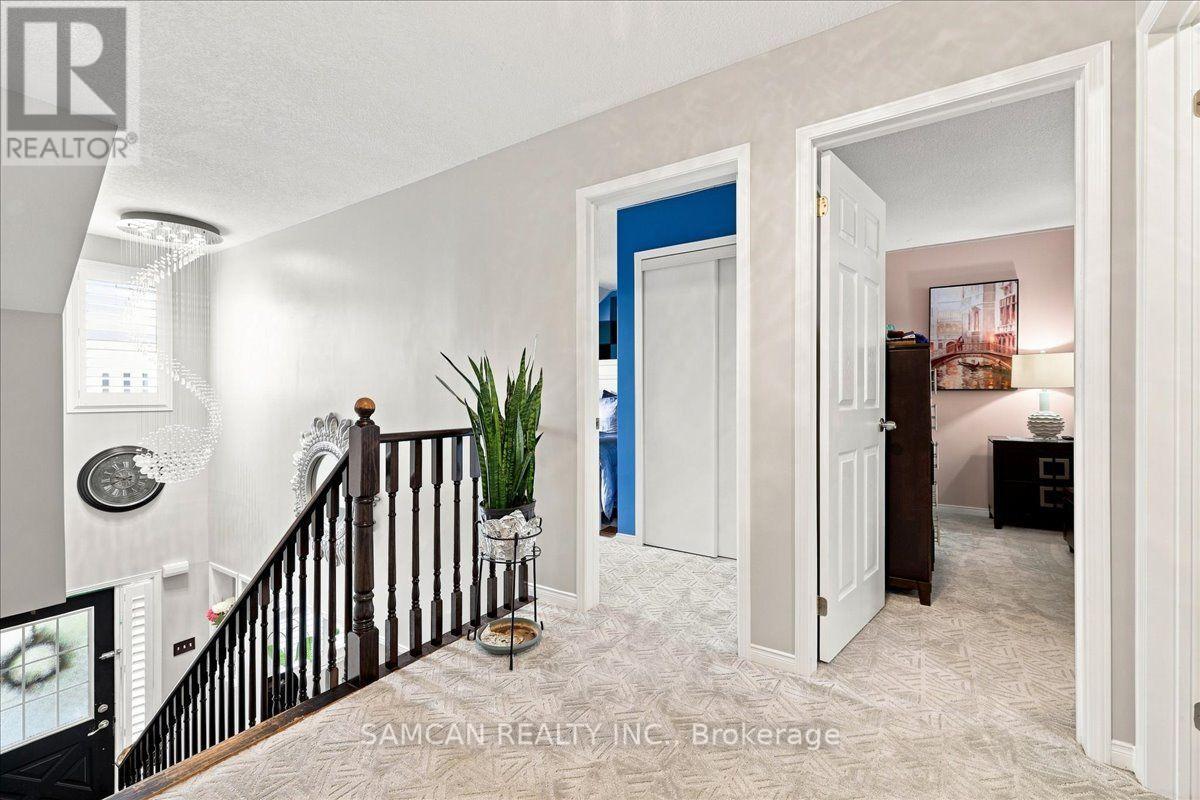 12 Hollinrake Avenue Property Photo 15