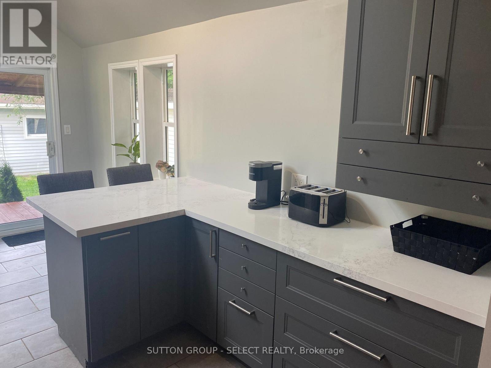 229 Miller Road Property Photo 7