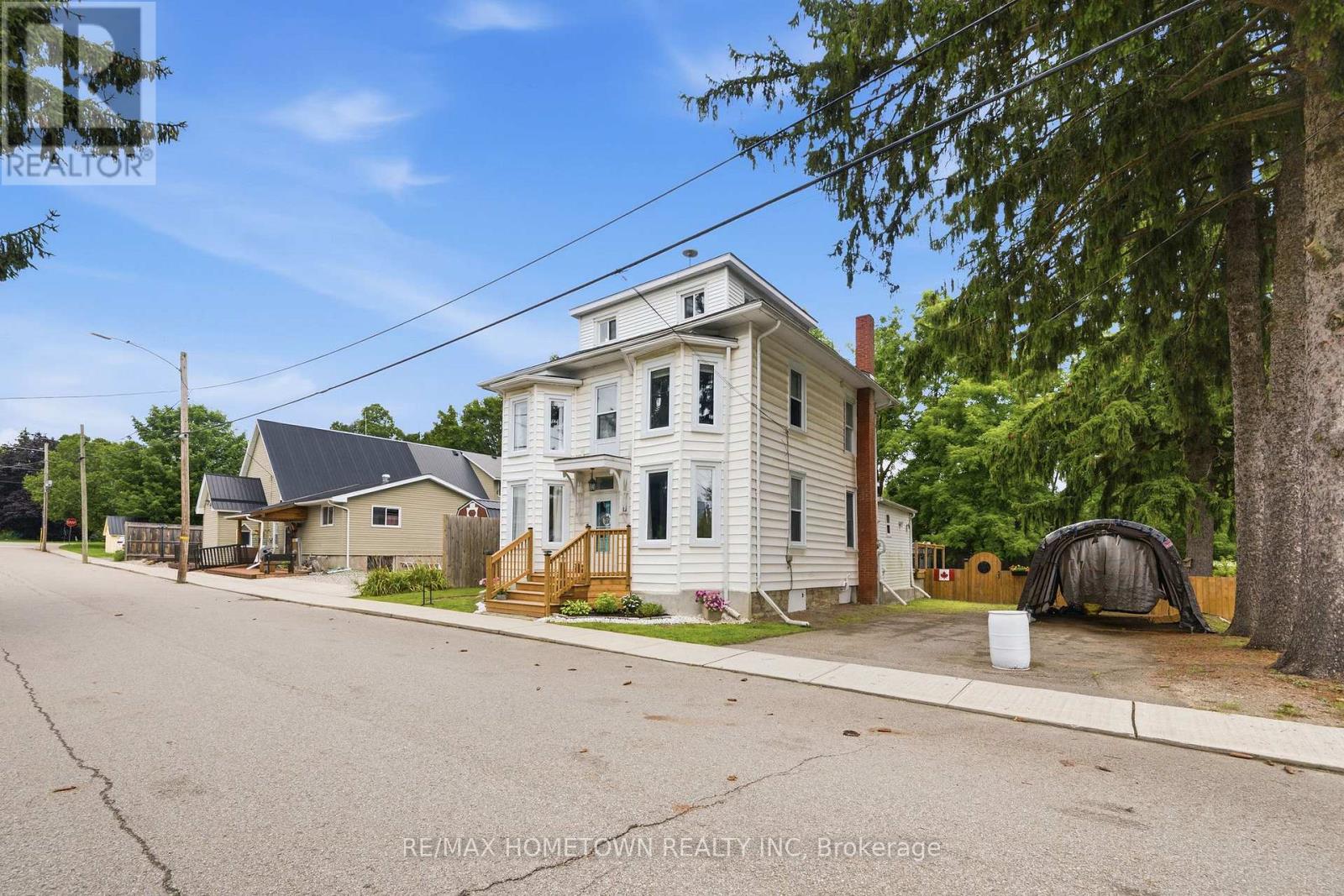3 Reid Street Property Photo 3