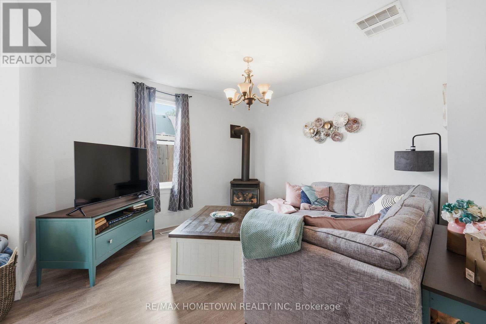 3 Reid Street Property Photo 14