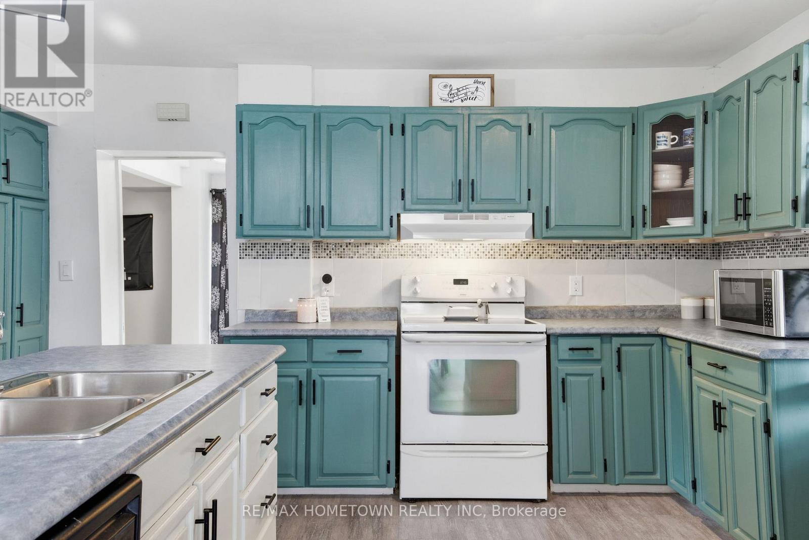 3 Reid Street Property Photo 16