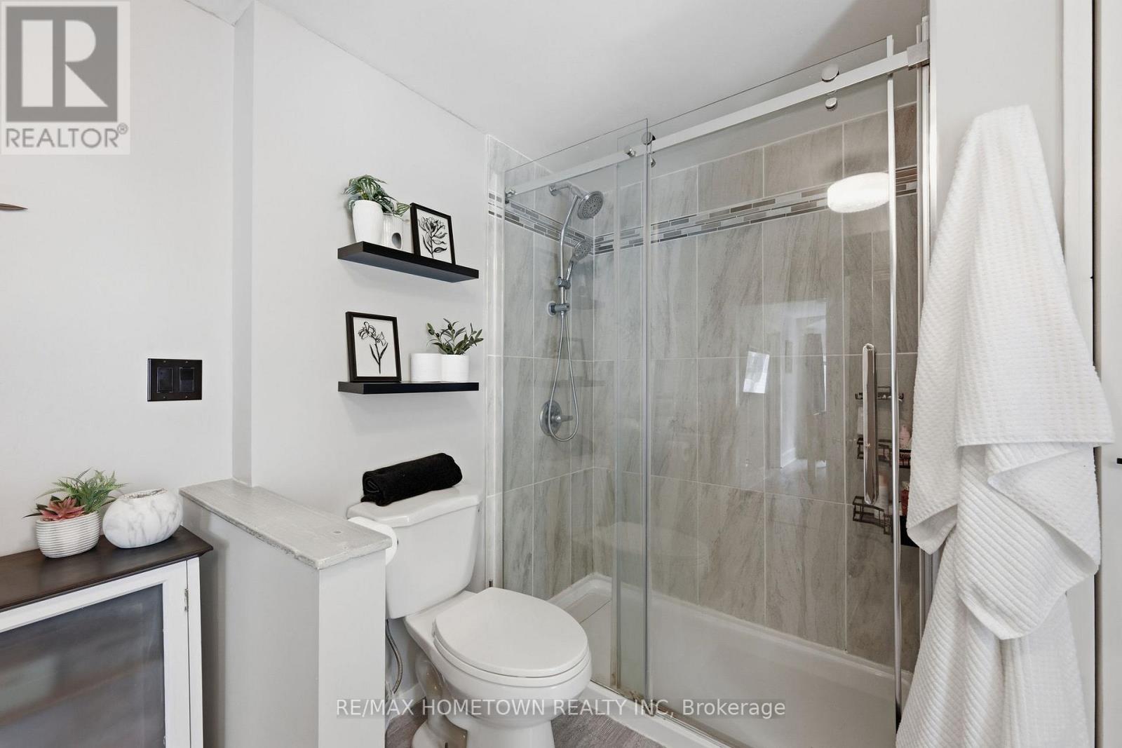 3 Reid Street Property Photo 27