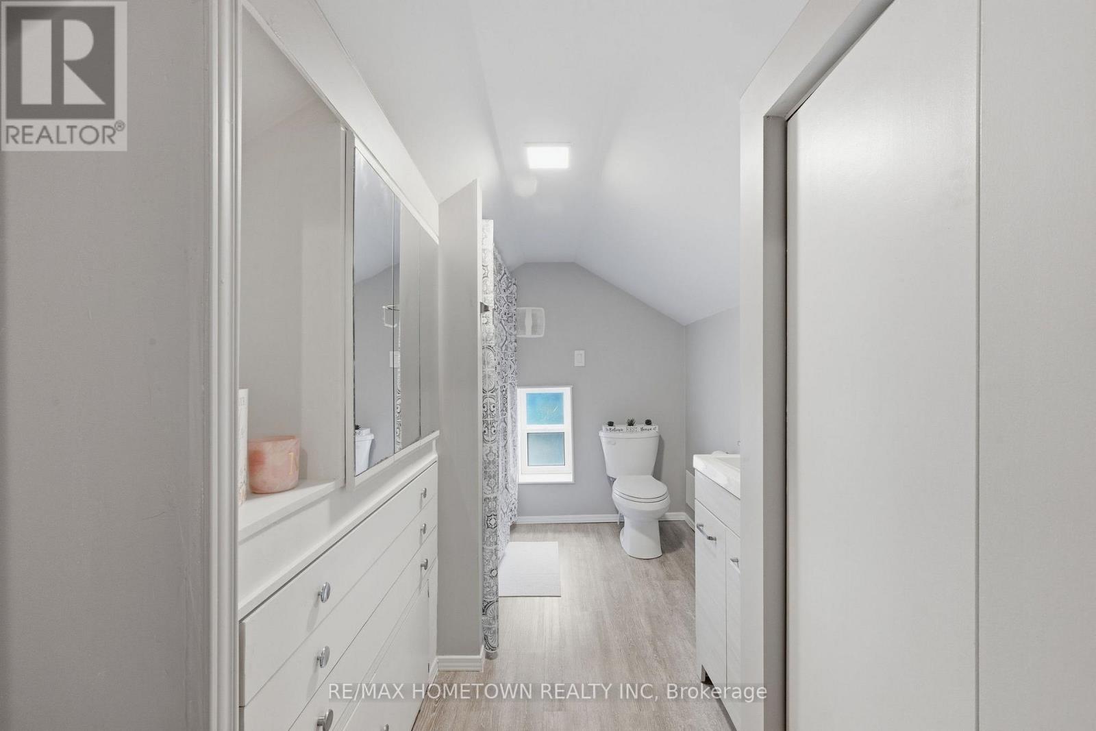 3 Reid Street Property Photo 31