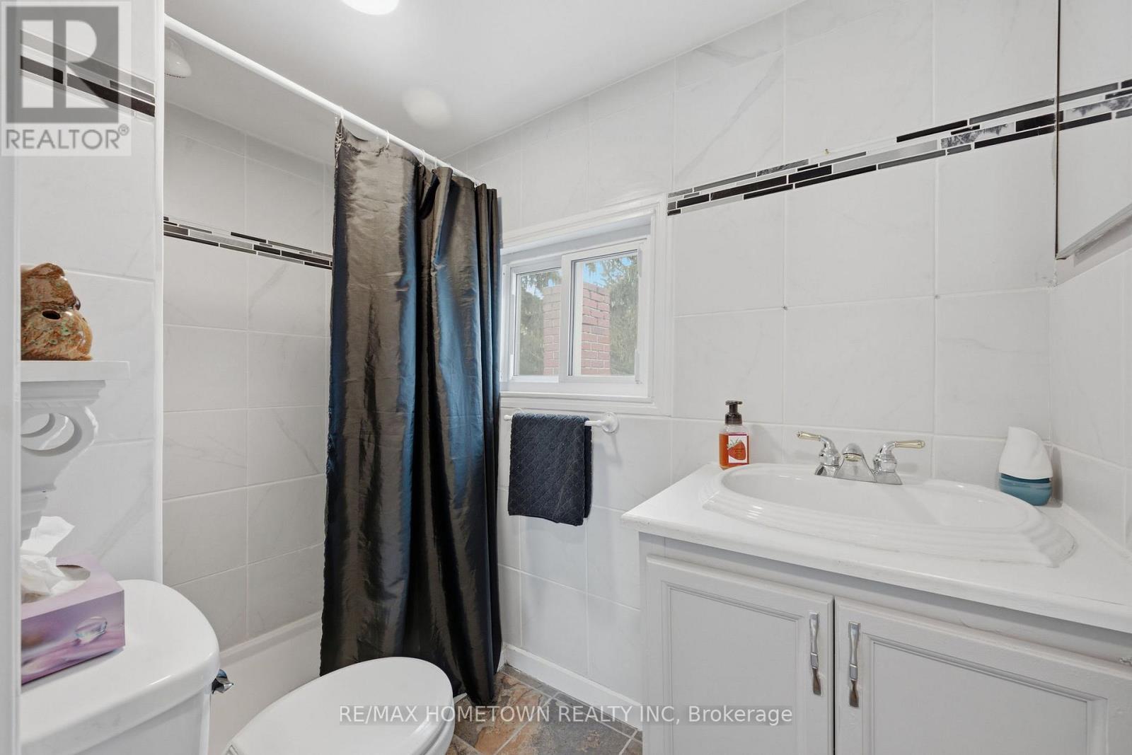 3 Reid Street Property Photo 37