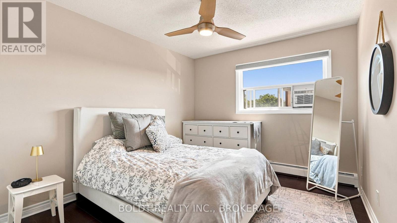 307 - 264 Oakdale Avenue Property Photo 13
