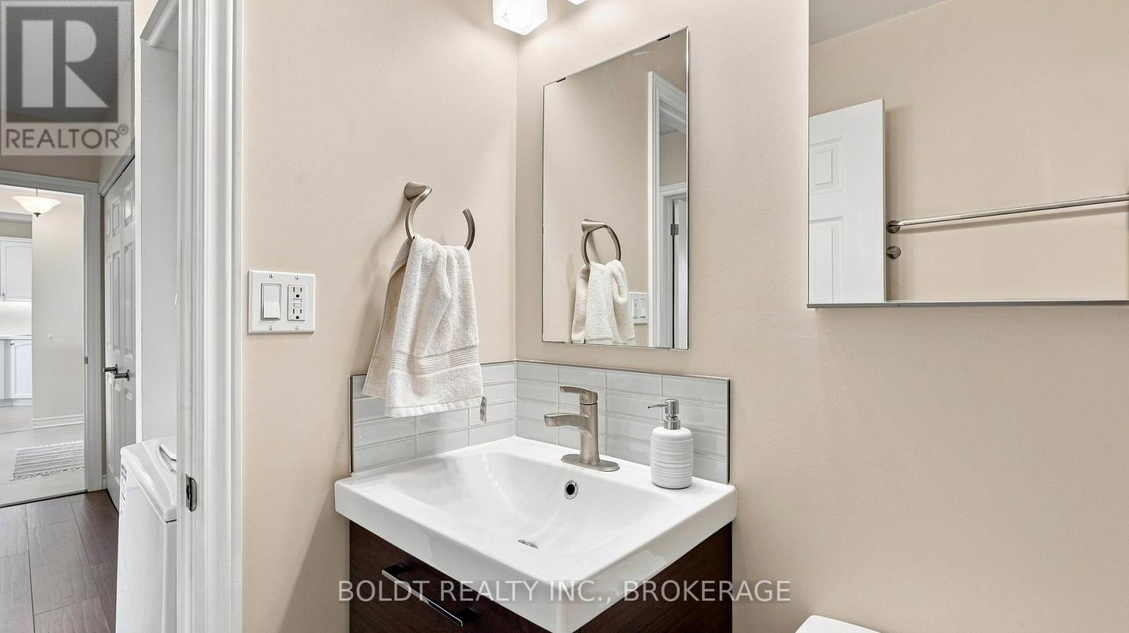 307 - 264 Oakdale Avenue Property Photo 21