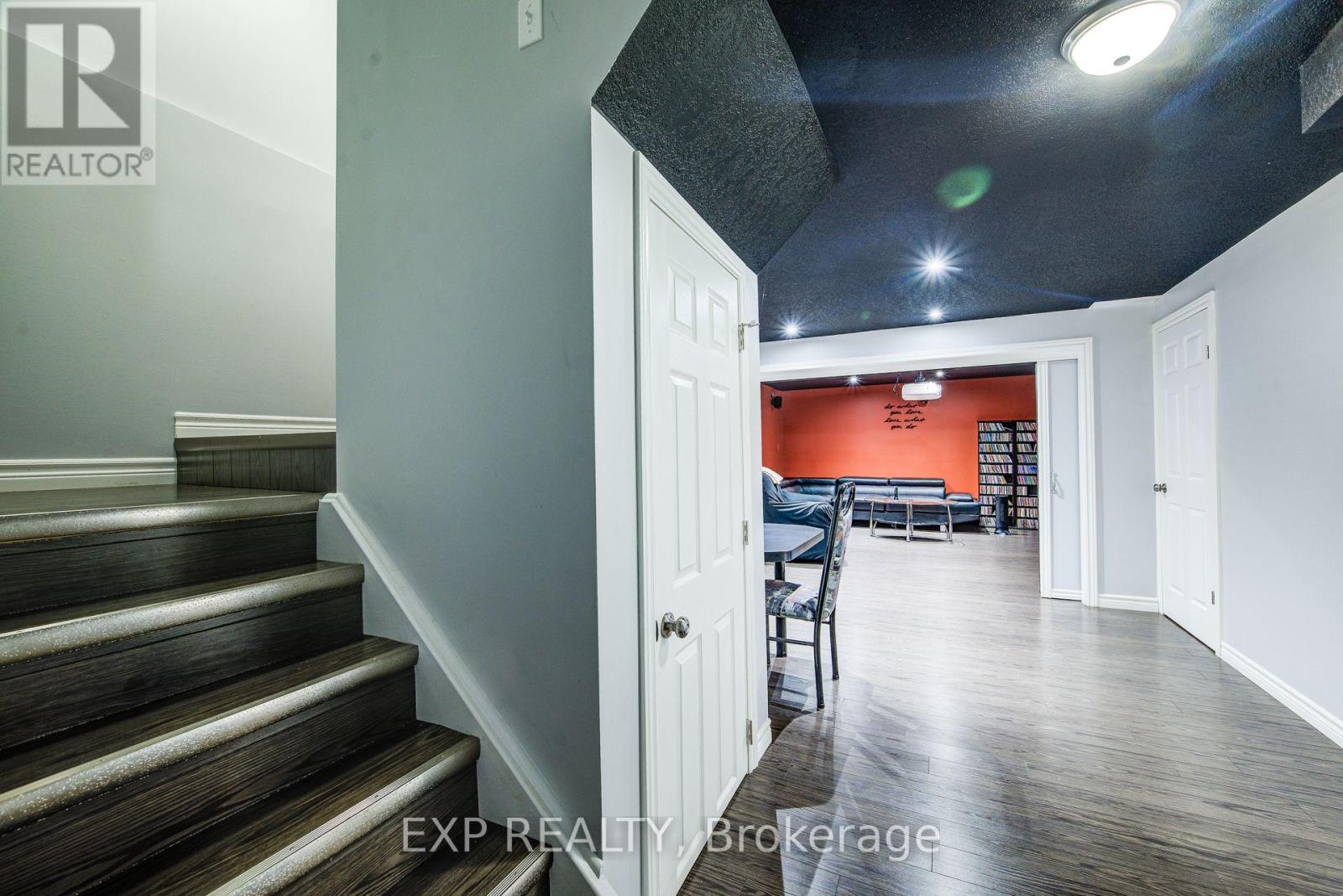 124 Udvari Crescent Property Photo 22