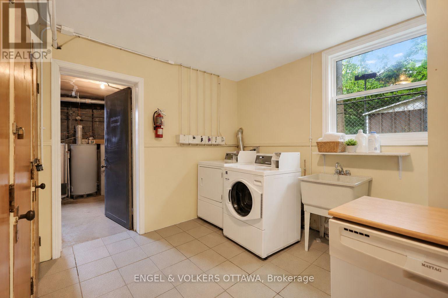 520 Hilson Avenue Property Photo 14