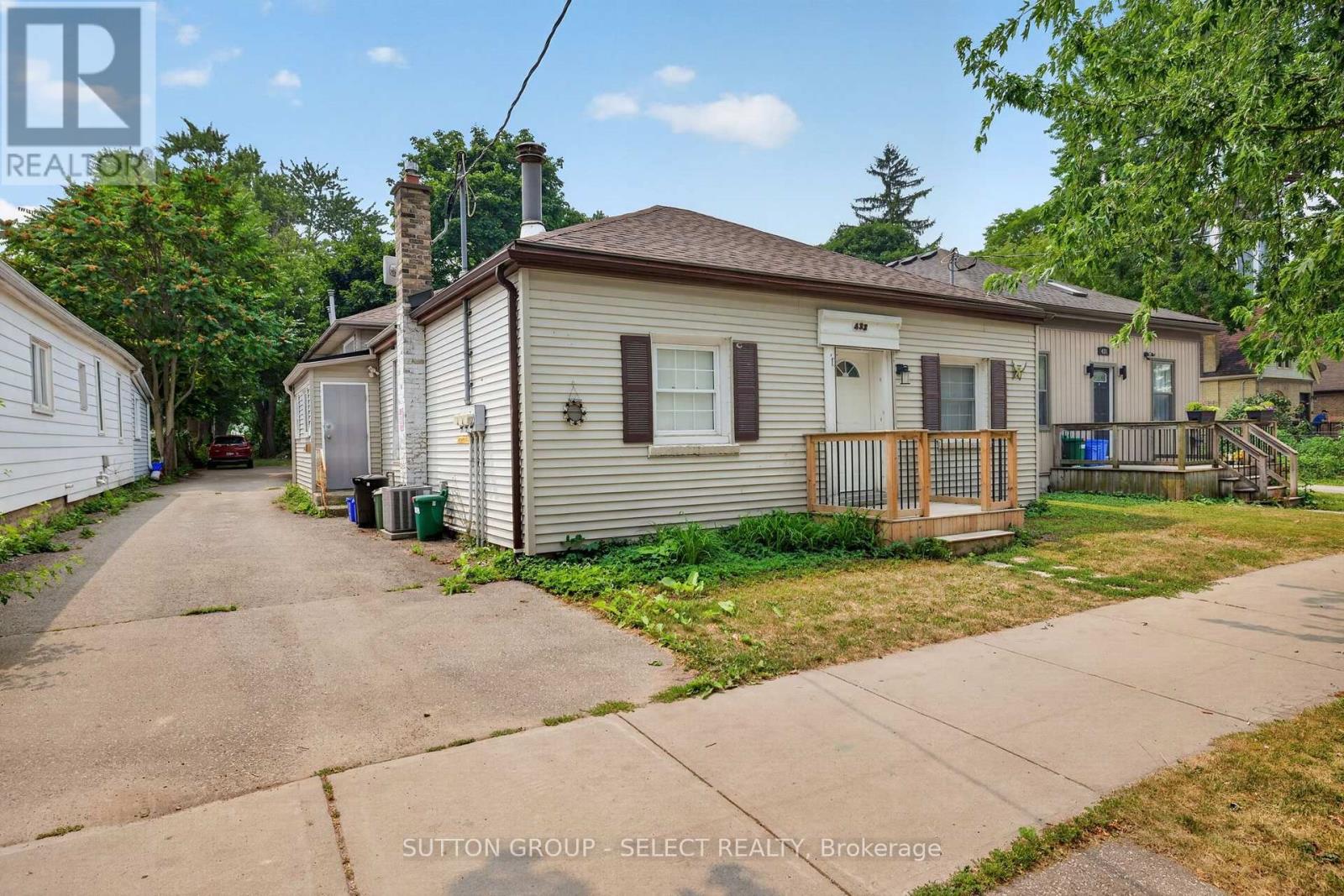 433 South Street Property Photo 2