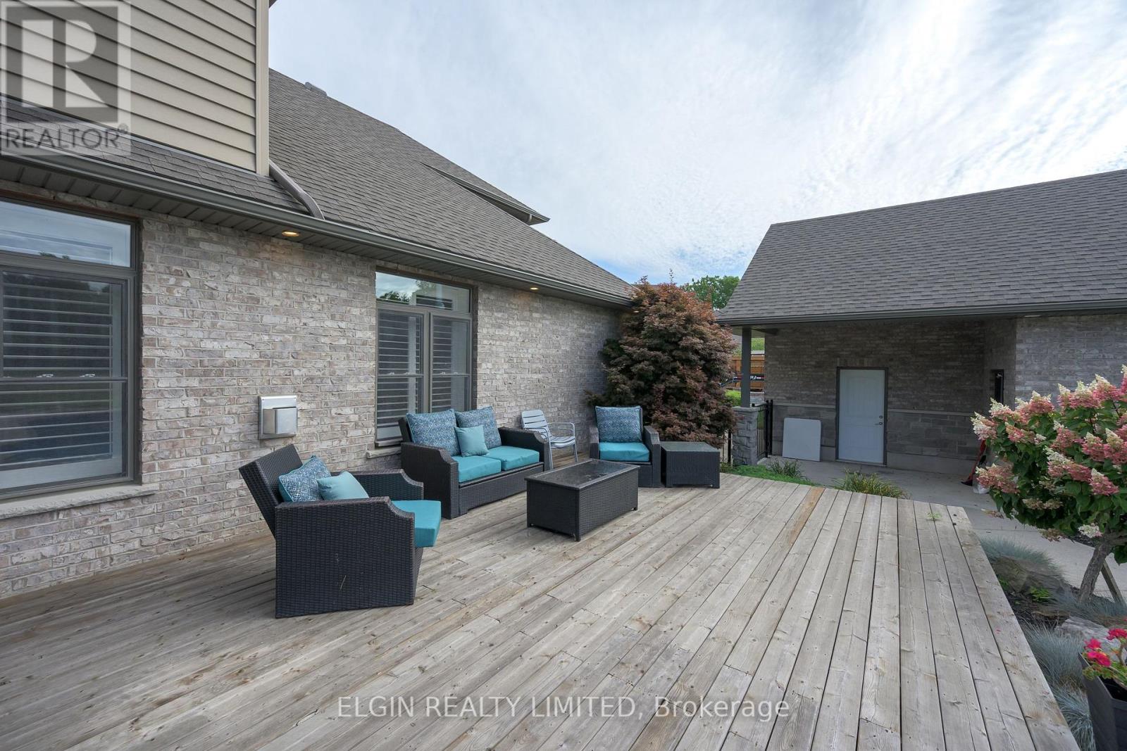 26 Blossom Ridge Property Photo 39