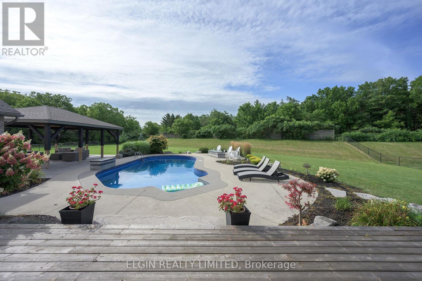 26 Blossom Ridge Property Photo 41