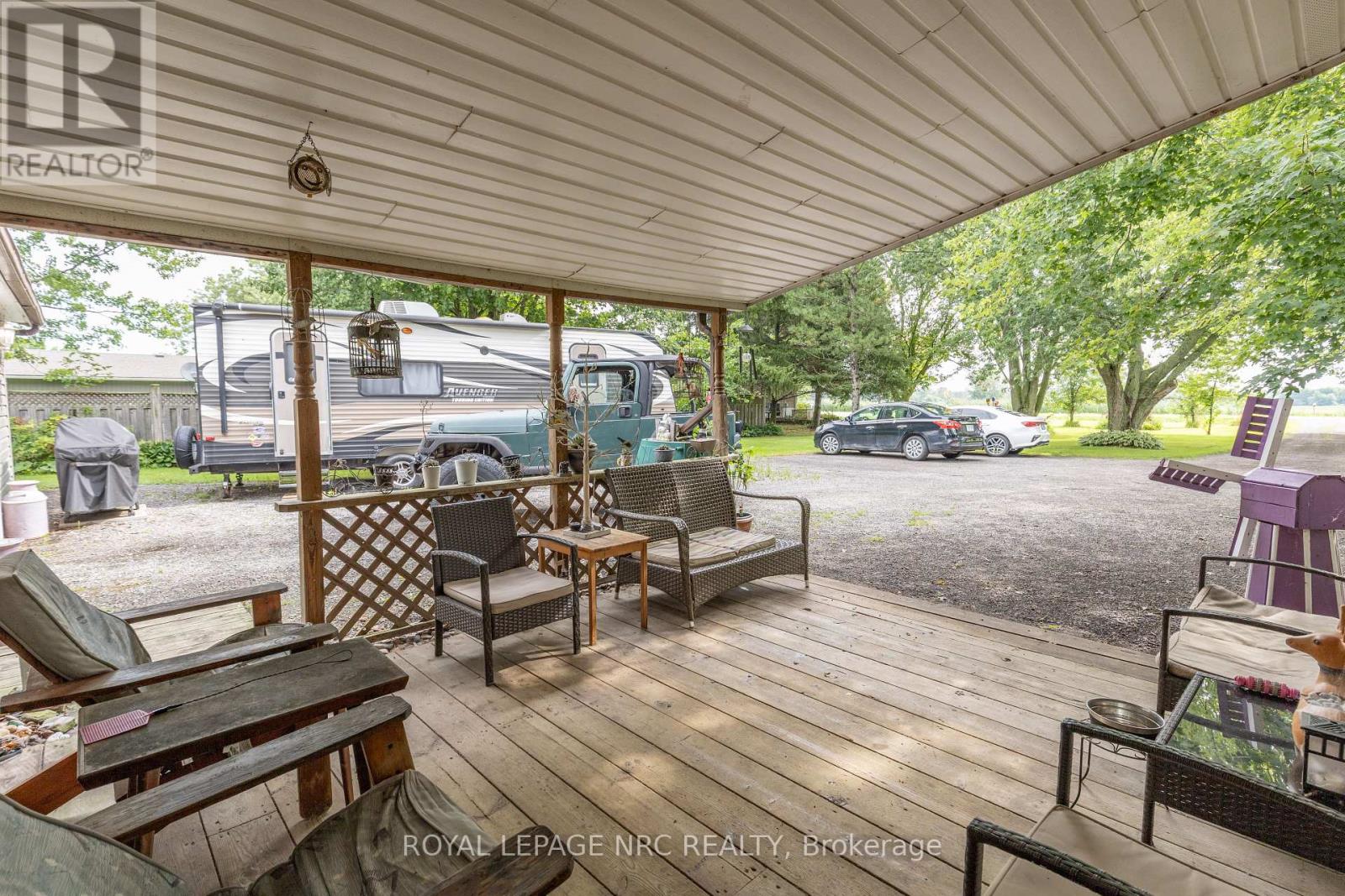 11284 Golf Course Road Property Photo 7